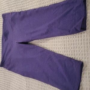 𝅺Athleta Short Cropped Leggings Size S (35)